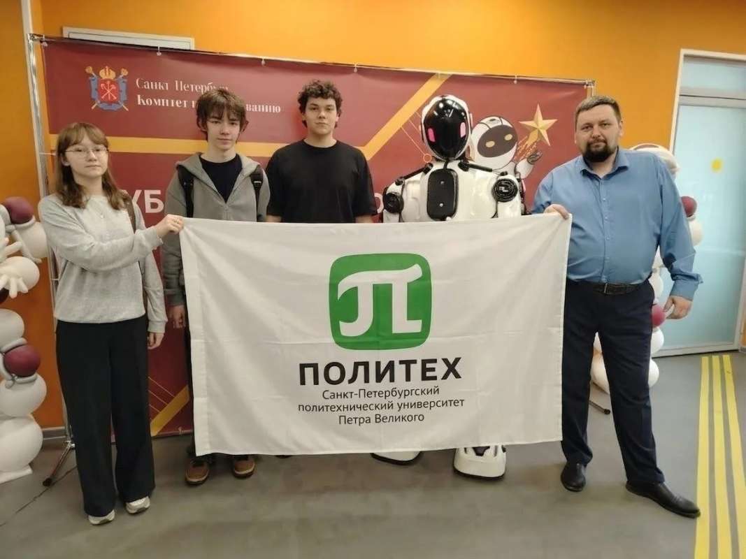 Покорение вершин прототипирования: студент 1 курса и его юная коллега-лицеистка — чемпионы Кубка Губернатора