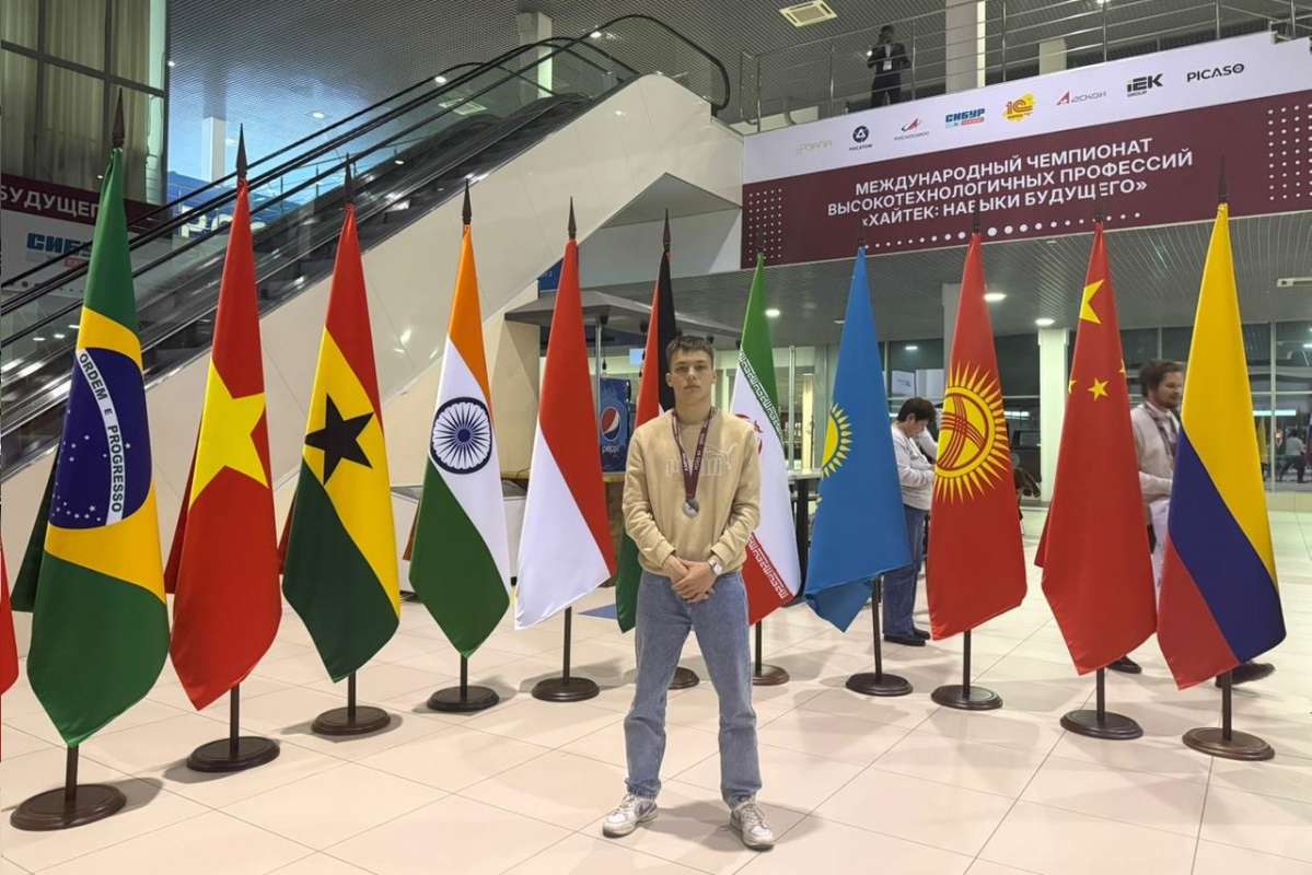 Победа команды ИСПО в Международном чемпионате «Хайтек: навыки будущего» по эксплуатации БАС в Екатеринбурге!